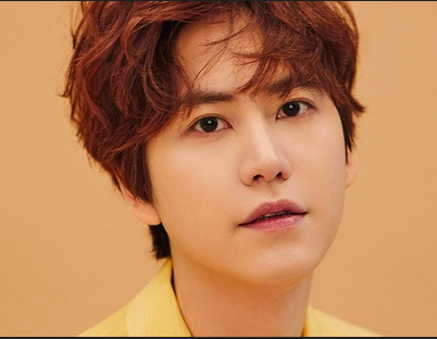 This contains an image of Super Junior Kyuhyun